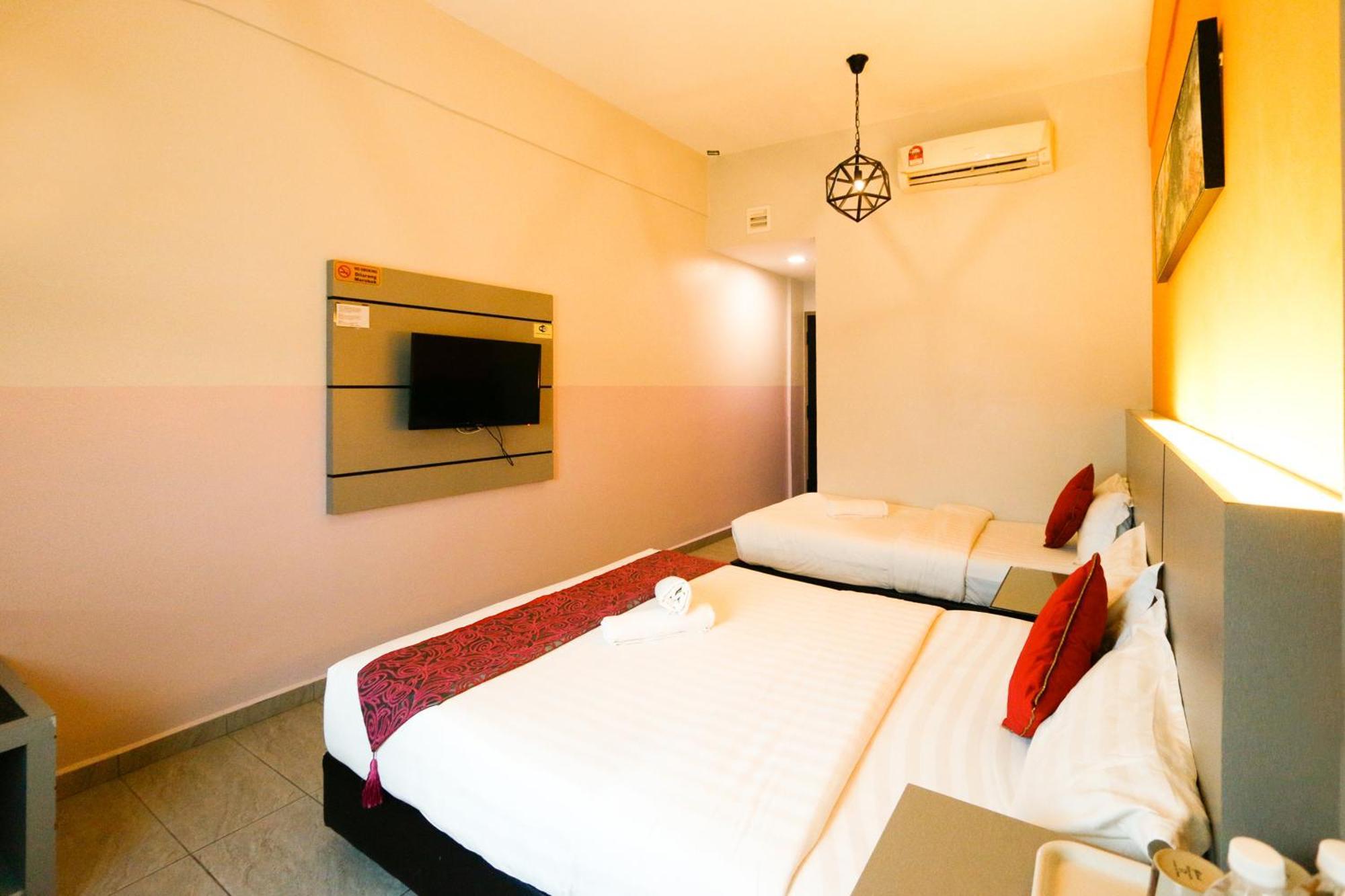 Travelland Hotel Ipoh Exterior foto